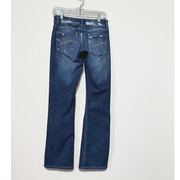 Wrangler Junior Girls Essential Mae Mid Rise Boot Cut Jeans Medium Wash 3x32 - Picture 4 of 9